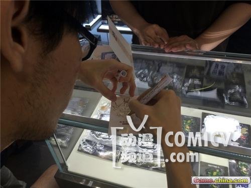 《三国杀》甄姬手办大神签售会北京站成功举办 《三国杀》甄姬手办大神签售会北京站成功举办