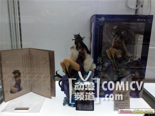 《三国杀》甄姬手办大神签售会北京站成功举办 《三国杀》甄姬手办大神签售会北京站成功举办