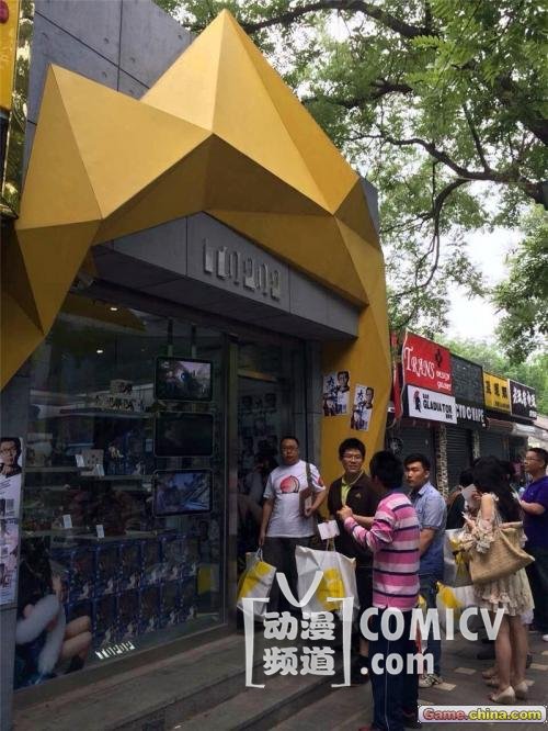 《三国杀》甄姬手办大神签售会北京站成功举办 《三国杀》甄姬手办大神签售会北京站成功举办